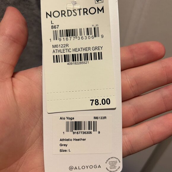 Alo Mens Chill Short - Picture 2 of 3